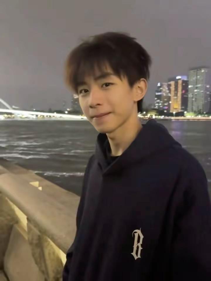 请大数据把我推给甜妹吧