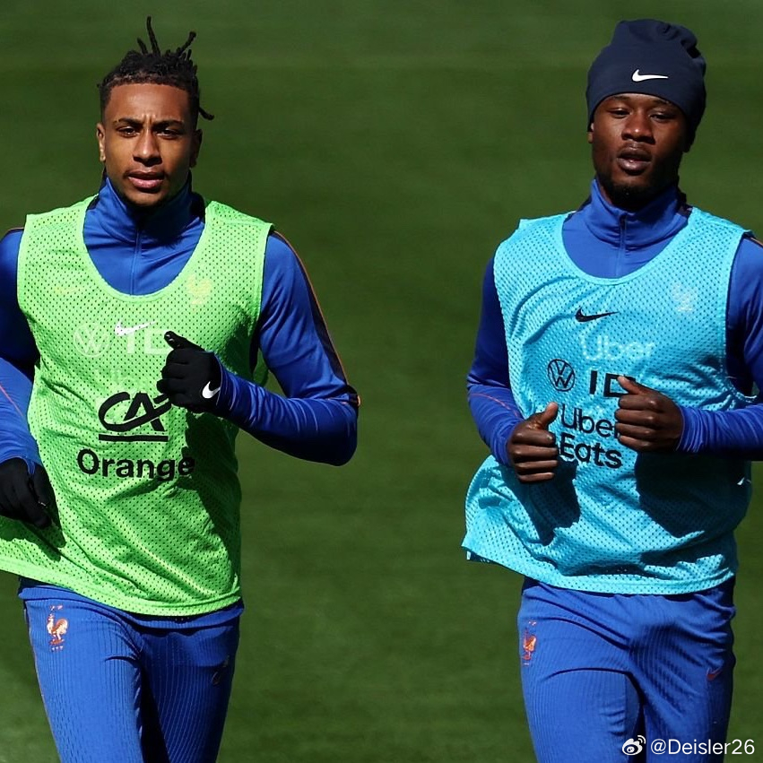 🗣️愛德華多·卡馬文加：“拜仁？我跟我朋友奧利塞說：‘現在我們是朋友，但兩週後