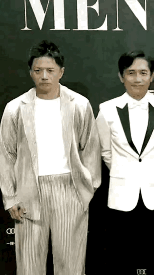 向太说梁朝伟是假社恐那这两位老人是…..