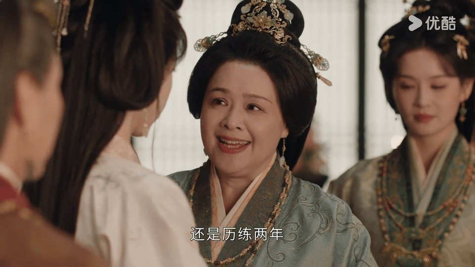 嫁金钗寿宴这段堪比惊鸿舞 短短一场寿戏，把深宅的虚伪客套、人心凉薄、权谋算计全部
