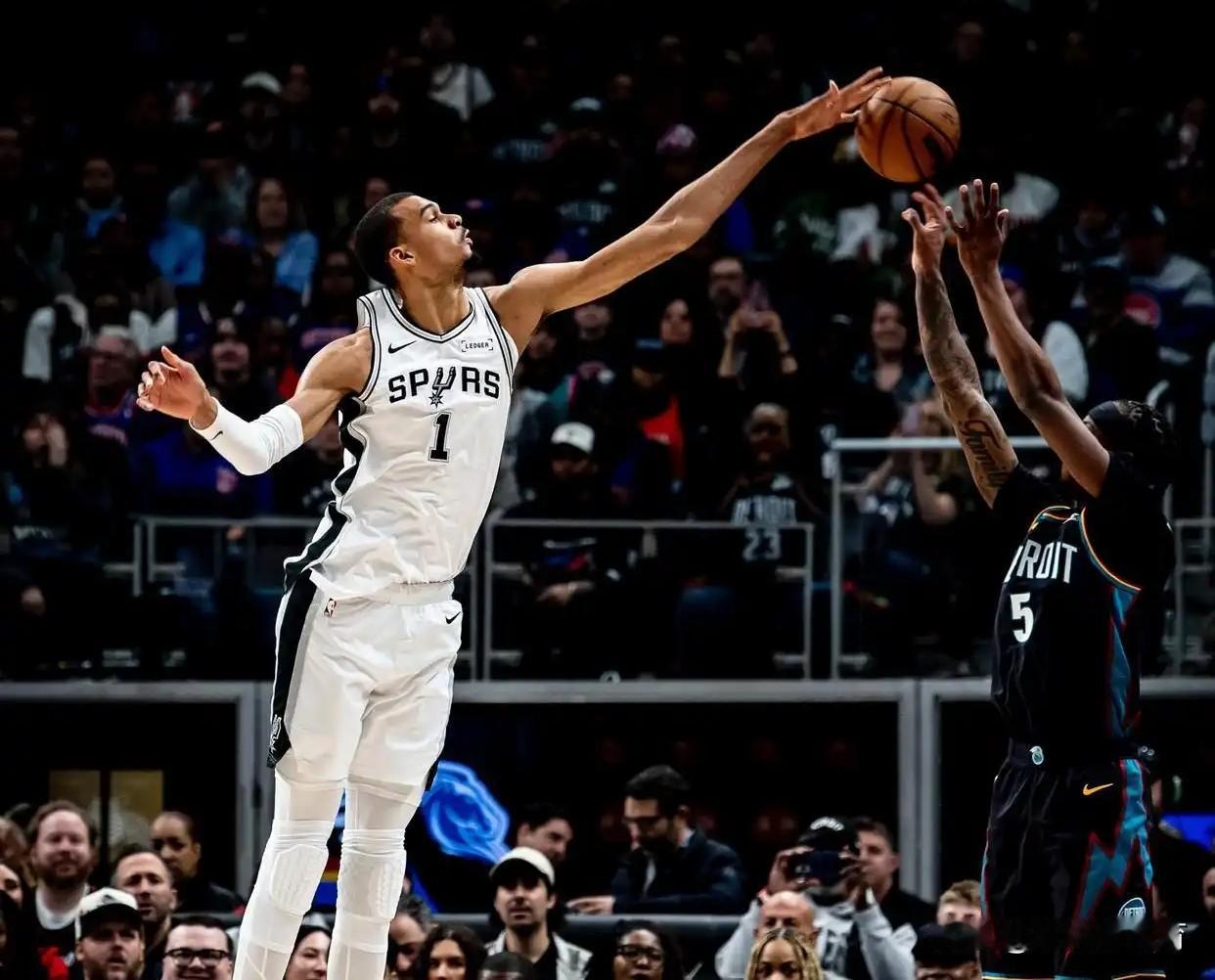 即是联盟第一之争！也是常规赛MVP之争！
由于雷霆队的亚历山大、杰伦威廉姆斯等人