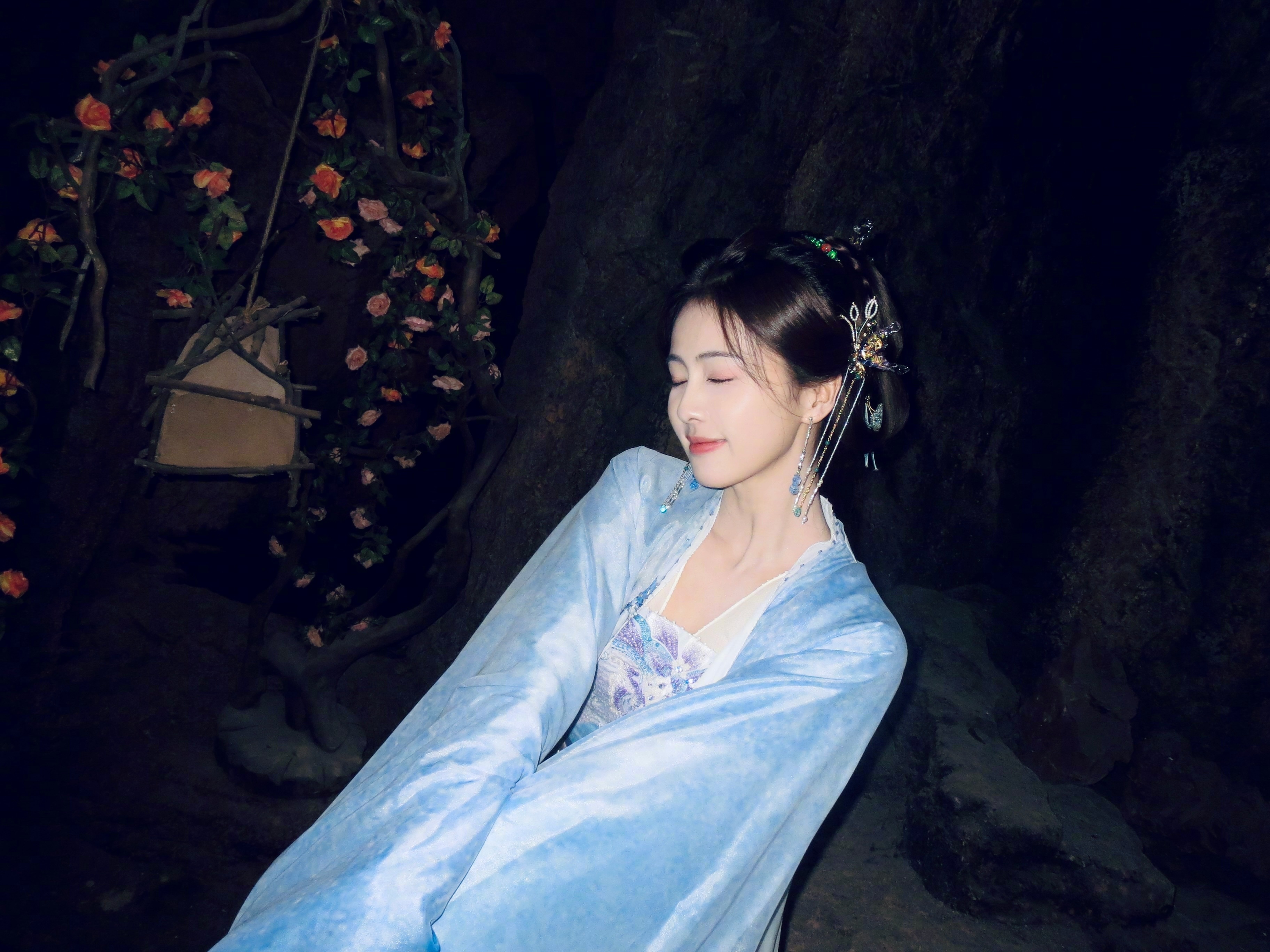 白鹿美味怎能不思念白鹿[超话]在复制粘贴的时代，你是手写的诗[鲜花]​​​