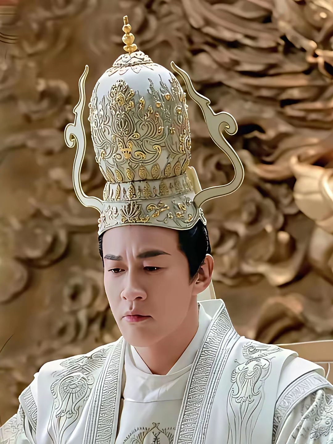 当时头顶茶壶看剧时还当是笑料，谁知竟然是真的！ ​​​