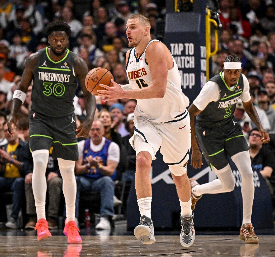【】NBA季后赛今天正式打响。即将开始的火湖大战G1，赛前火箭官方确认，杜兰特因