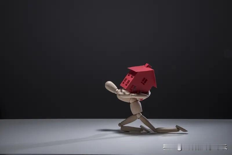 单位里面日子过的最舒服的人。
就是那种家里面有点小钱，又有点小脾气，工作能力又强