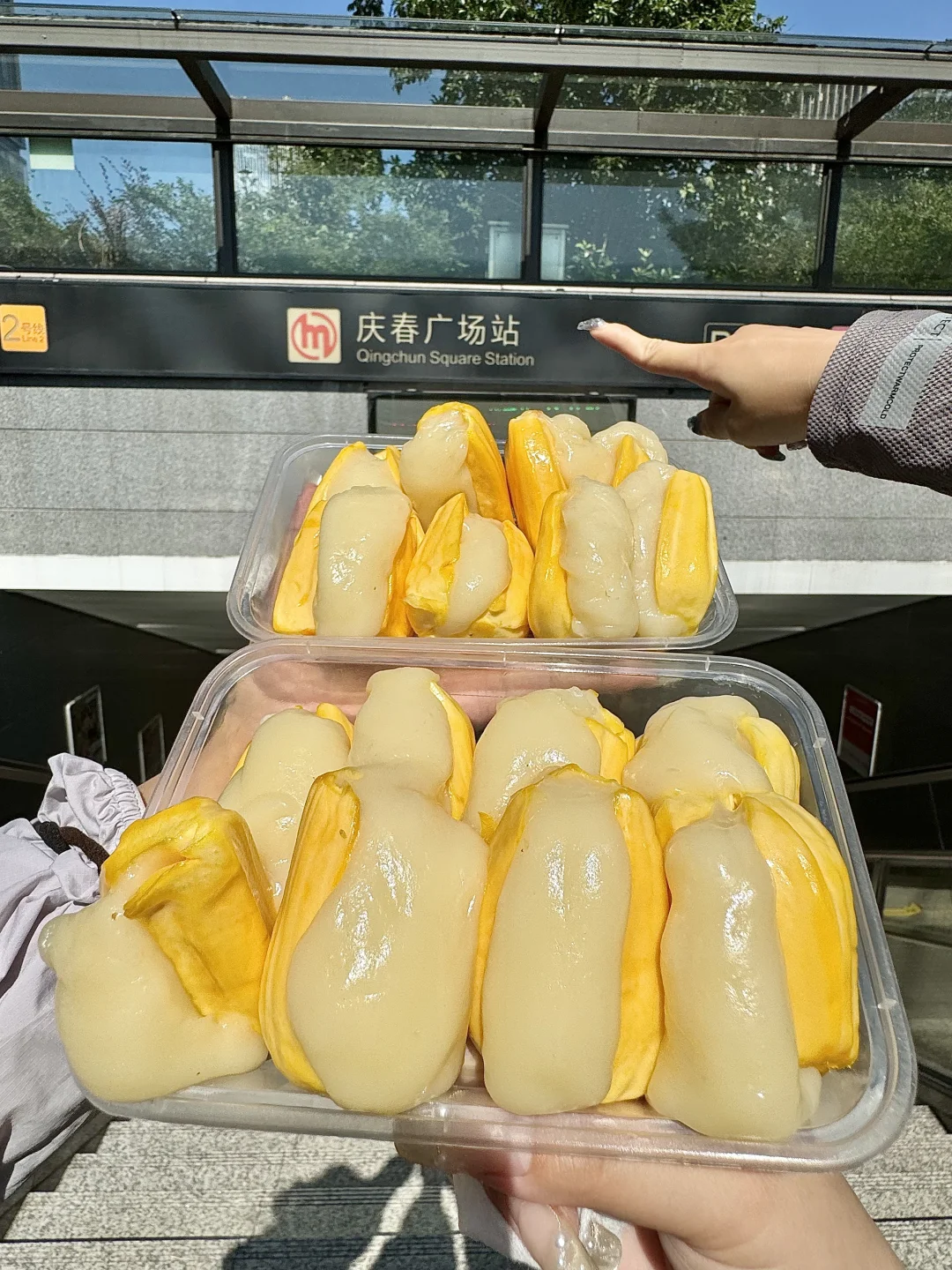 卧卧卧…！！杭州真的有了！！快去！！！