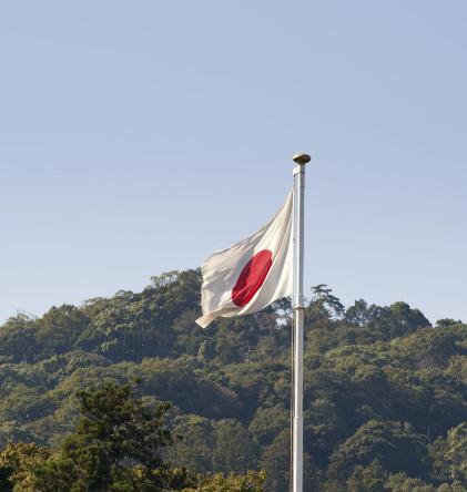 日本喊话中国了！6月30号这天，日本真是坐不住了。经产相赤泽亮正、防卫相小泉进次