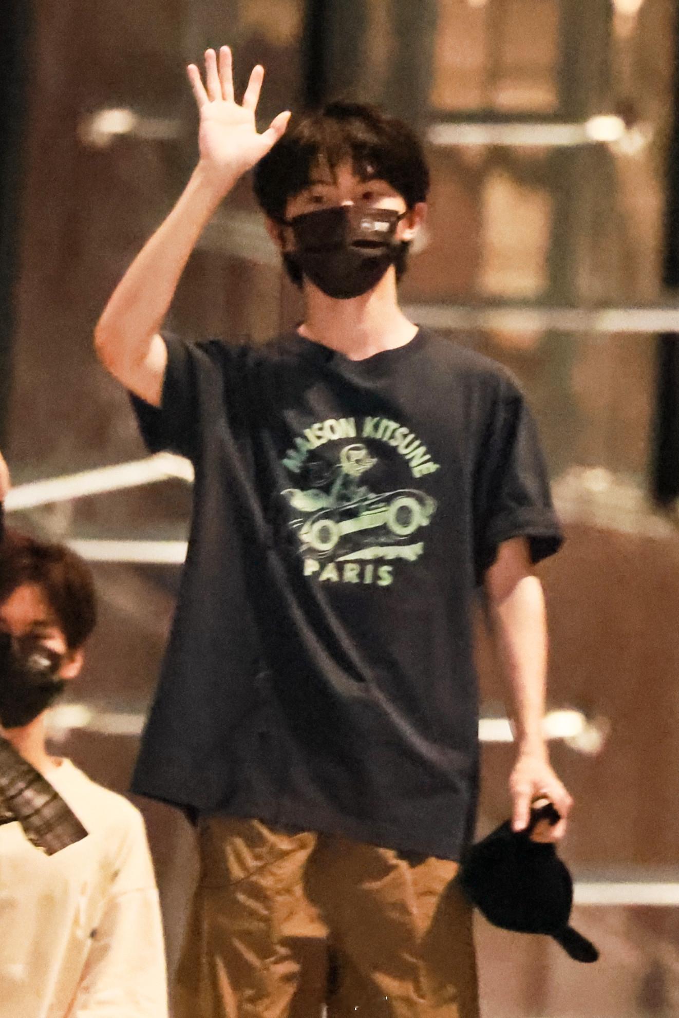 时团hi6下班路透🈶这两期节目能不能下周就安排排播啊[抓狂]马嘉祺、丁程鑫、宋