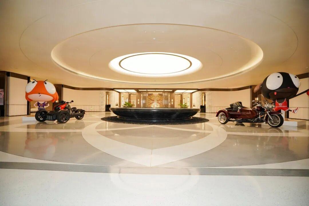 香江1号全球首个艺术车库震撼发布