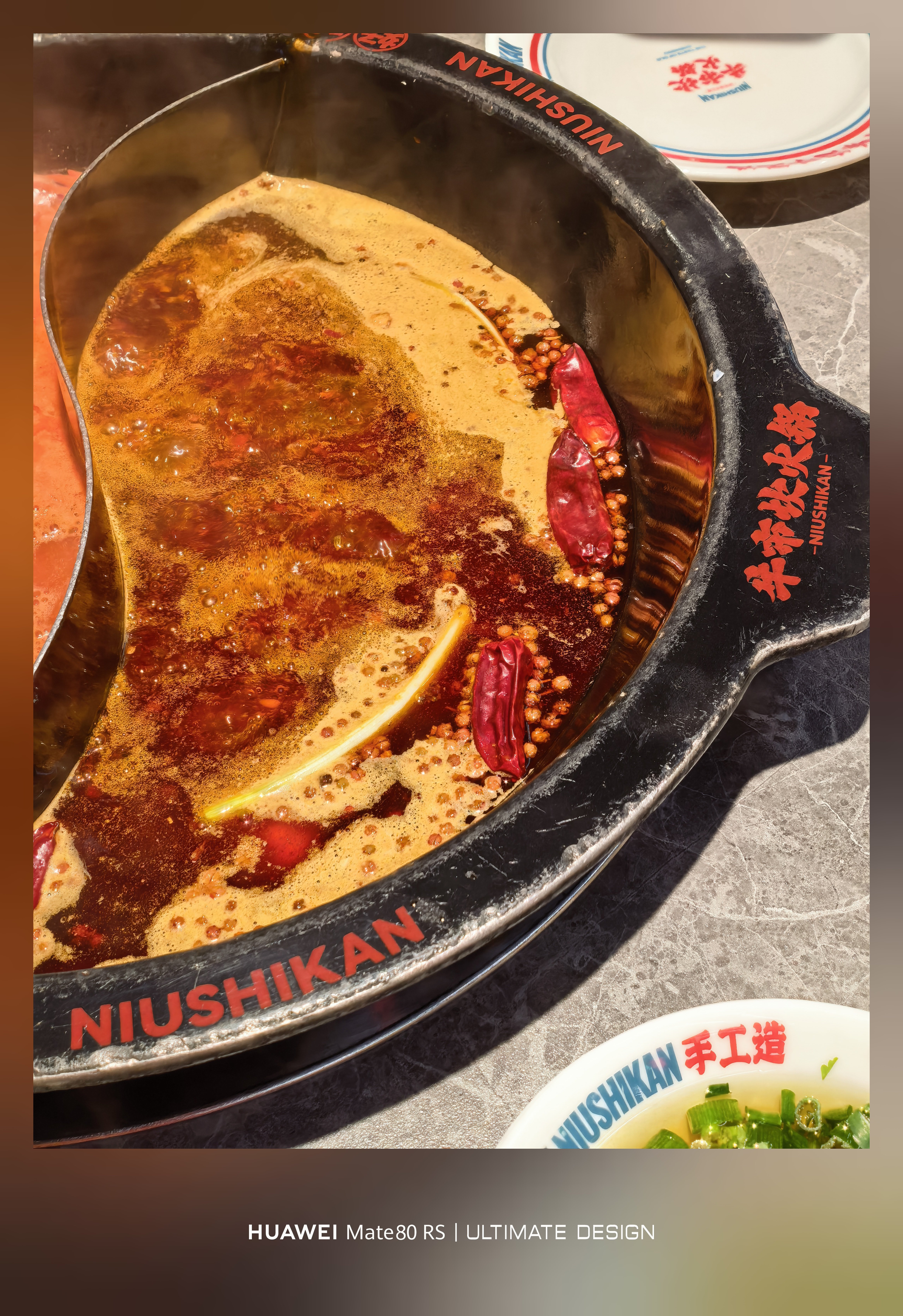 出门玩第37天，好久没吃火锅了蔚来全新es8西安自驾新疆 哈密