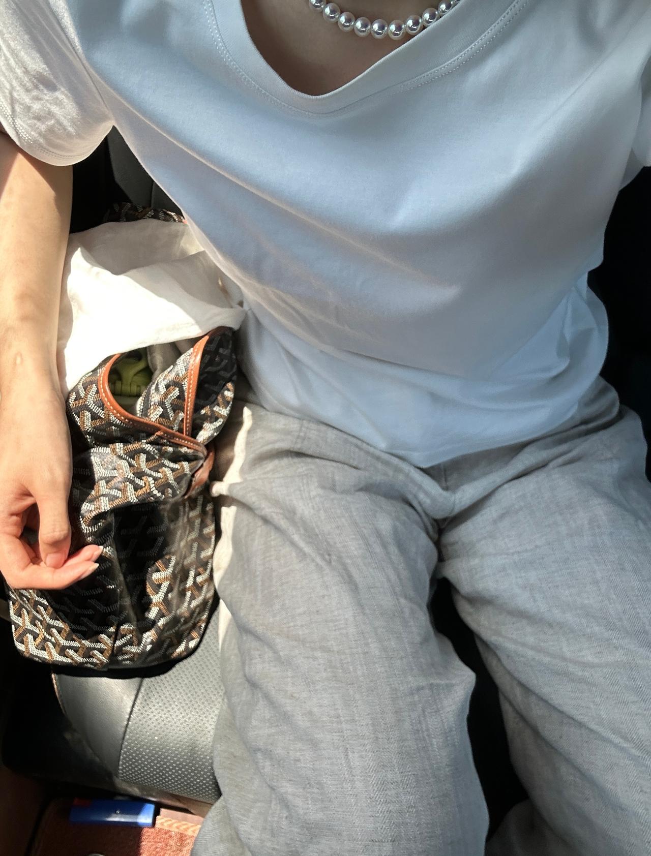 白T恤和亚麻裤怎么能不算完美搭档呢？
超会买指南妈妈们的618清单 ​​​