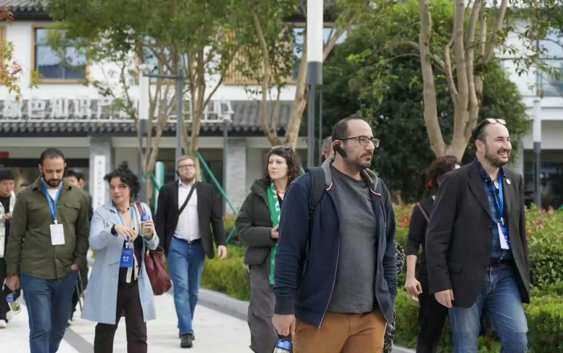 德清县五四村在全省率先构建“数字乡村一张图”，探索出了“一图全面感知”的乡村智治