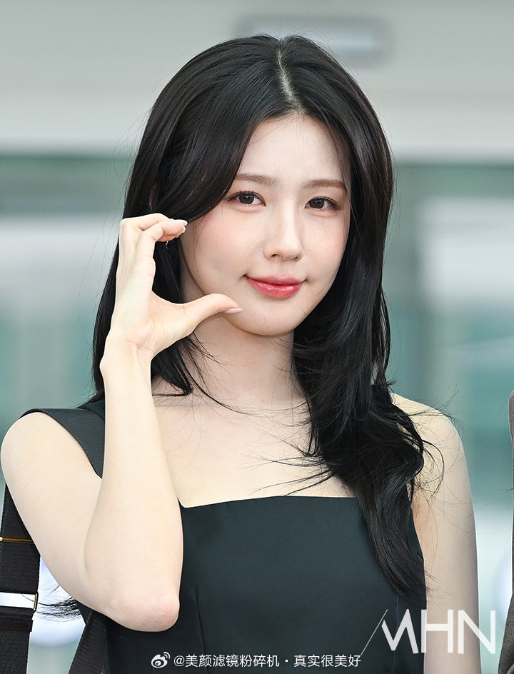 赵美延、田小娟(全昭妍)、叶舒华今日机场新闻图 ​​​