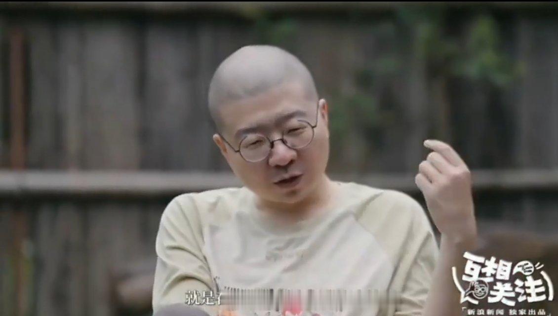 真实不伪装的王濛太圈粉，直面自我提问，对赛事的独到见解十分有分量王濛问李诞自己刺