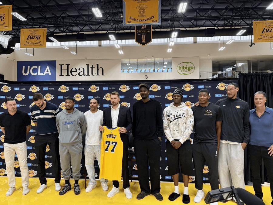续约发布会排面拉满！nba自由市场 ​​​