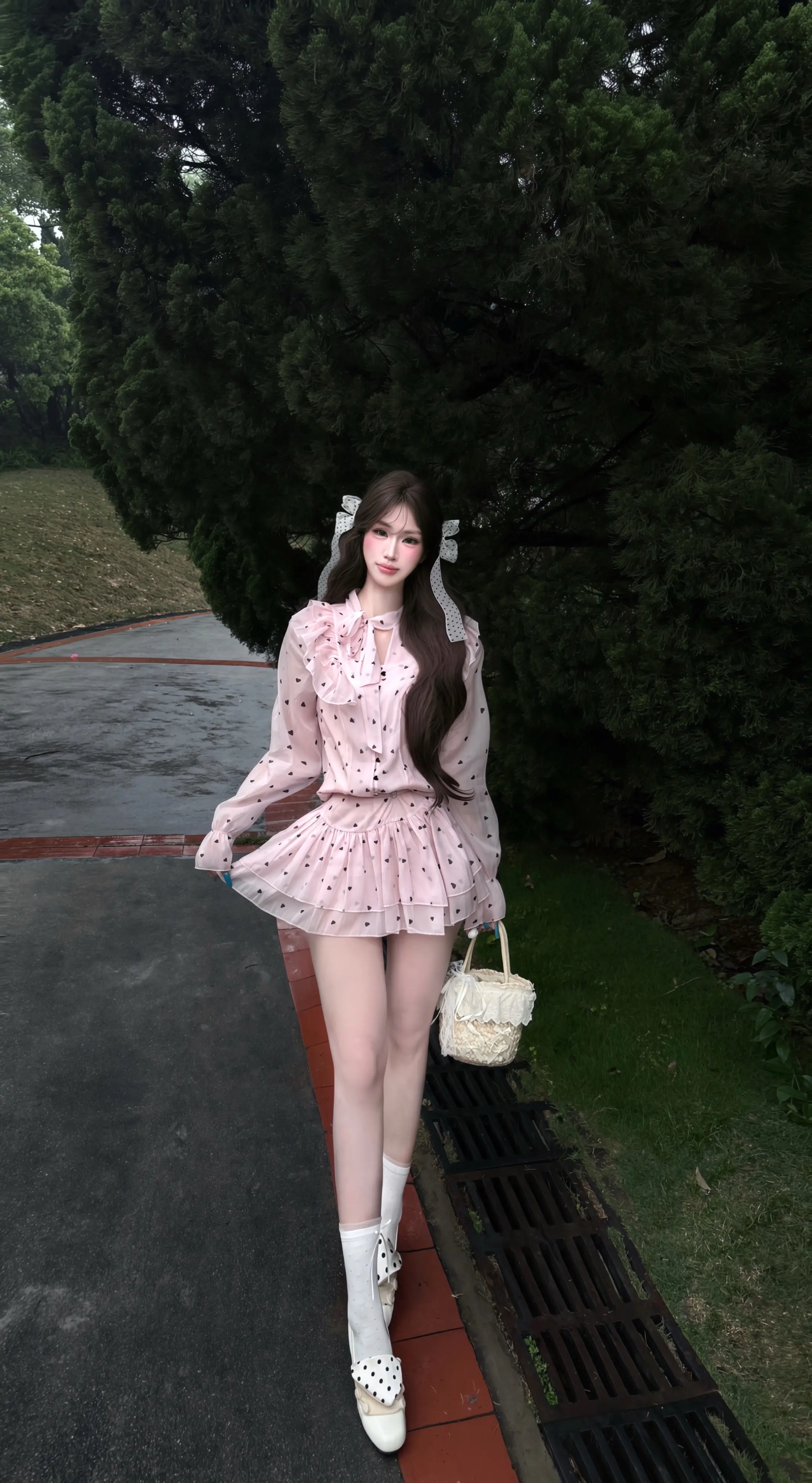 我会感受一切生命力 再在绿意里重生。