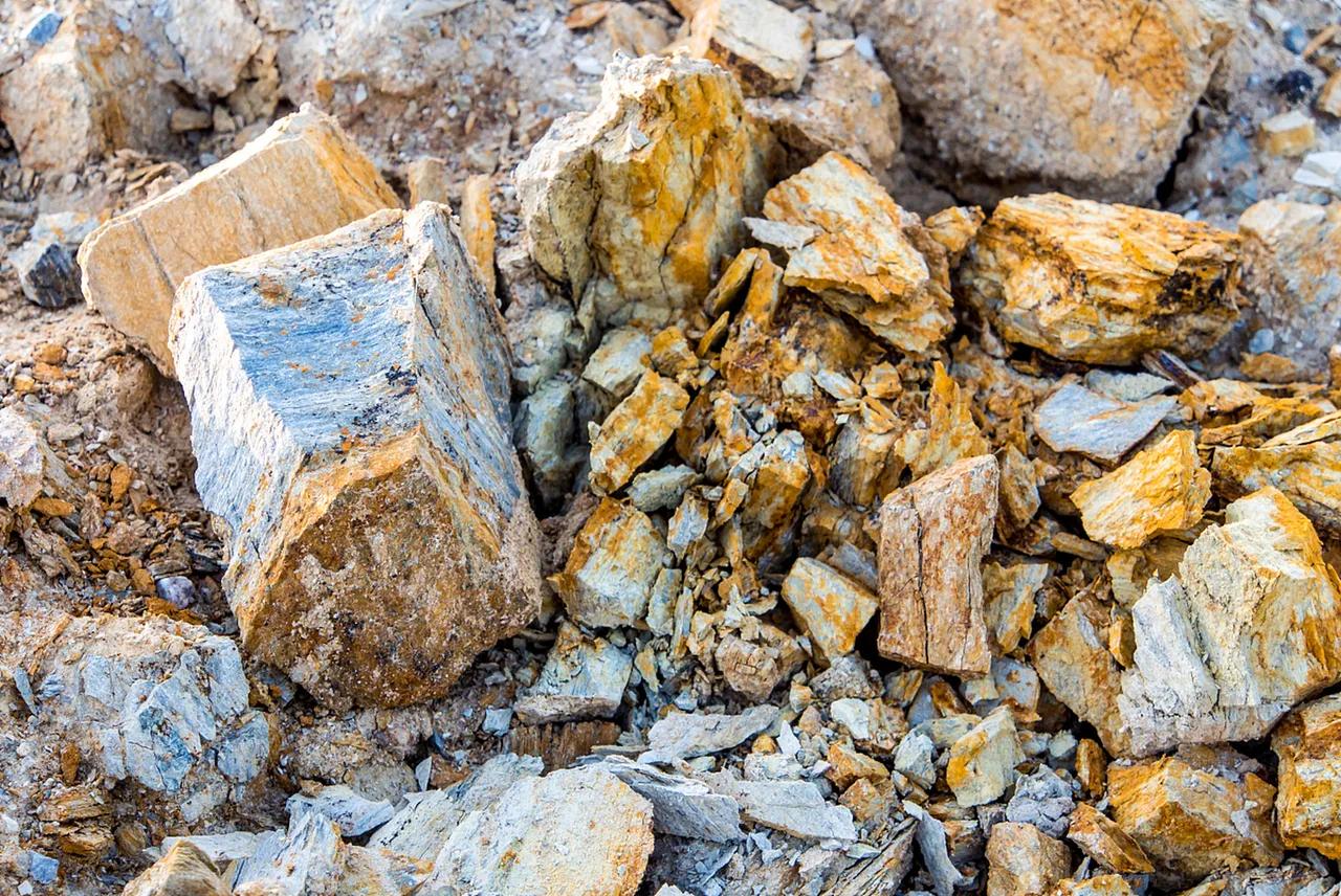 突发转向！稀土出口不卡了？中国这步棋太妙了！

4月9日，商务部突然宣布：原定于