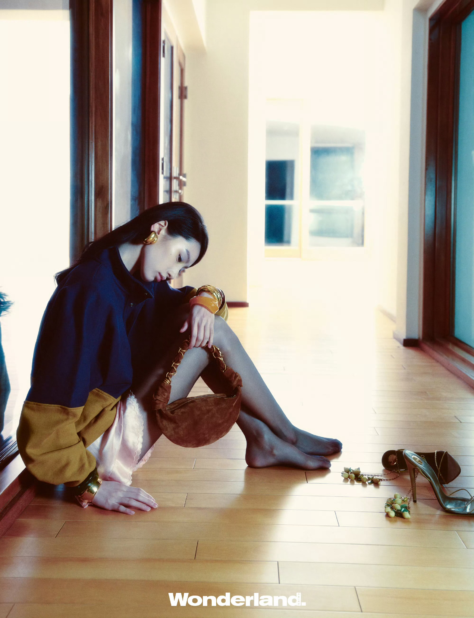 1月，于避世别墅中，寻得一段早春时光。这里没有急促的步伐，只有悠长的日光与慵懒的