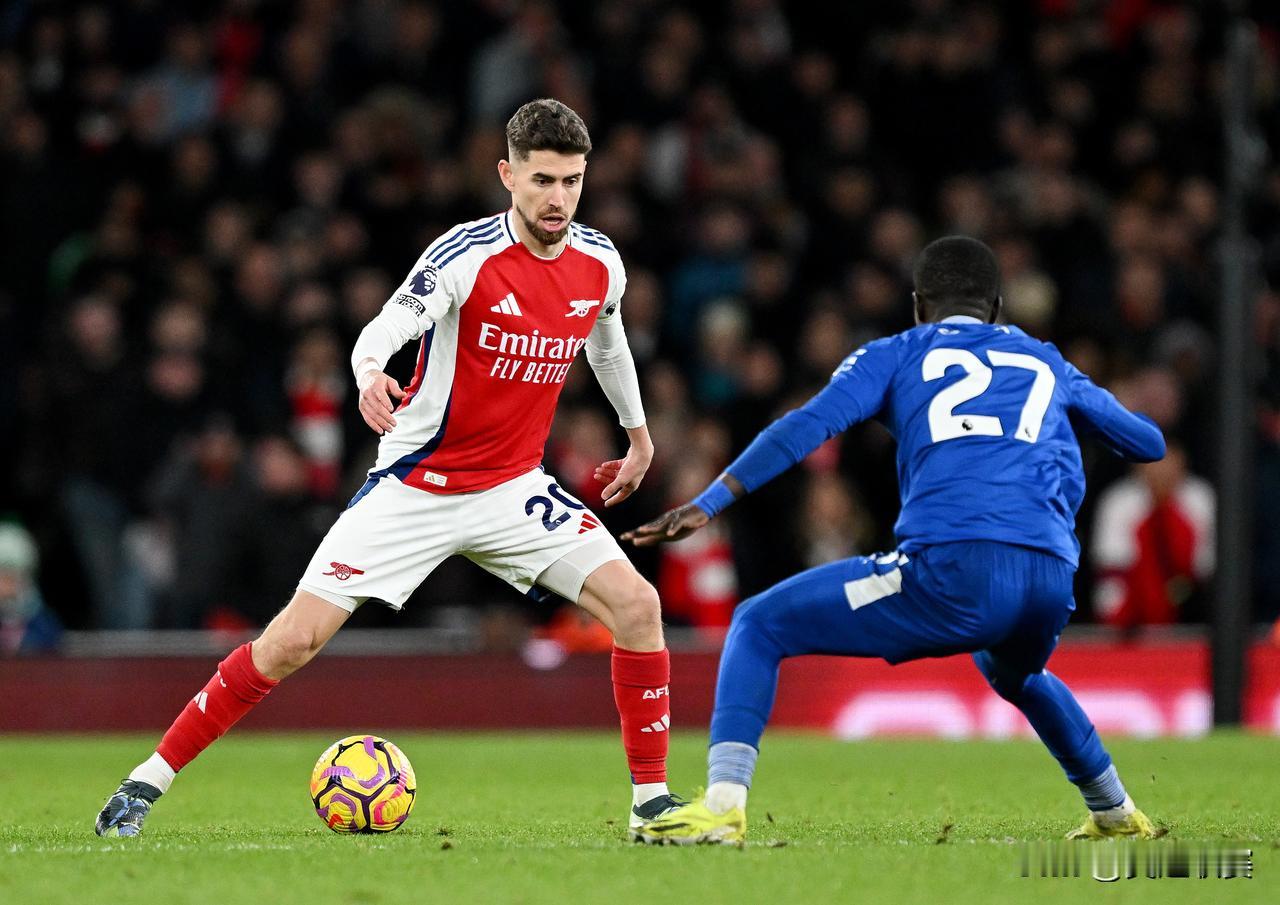 全场战报丨阿森纳 0-0 埃弗顿
第6分钟，杜库雷小角度射门被加布里埃尔封堵；第