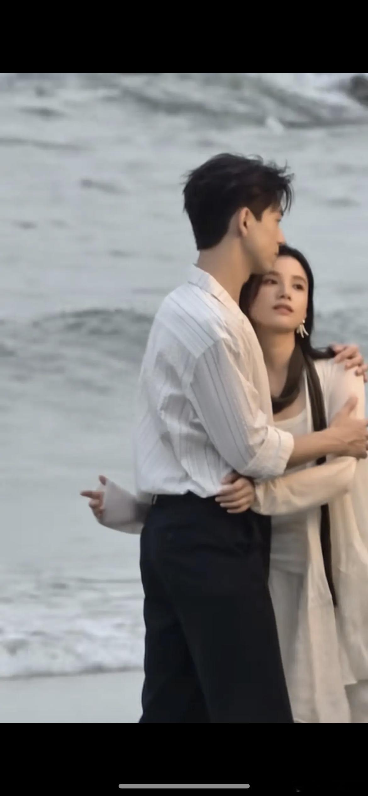 张婧仪这是发腮了吗 