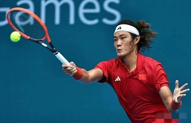 恭喜中国一哥张子臻成为亚洲网坛新王者，杭州亚运冠军一战创下多项历史记录
北京京时