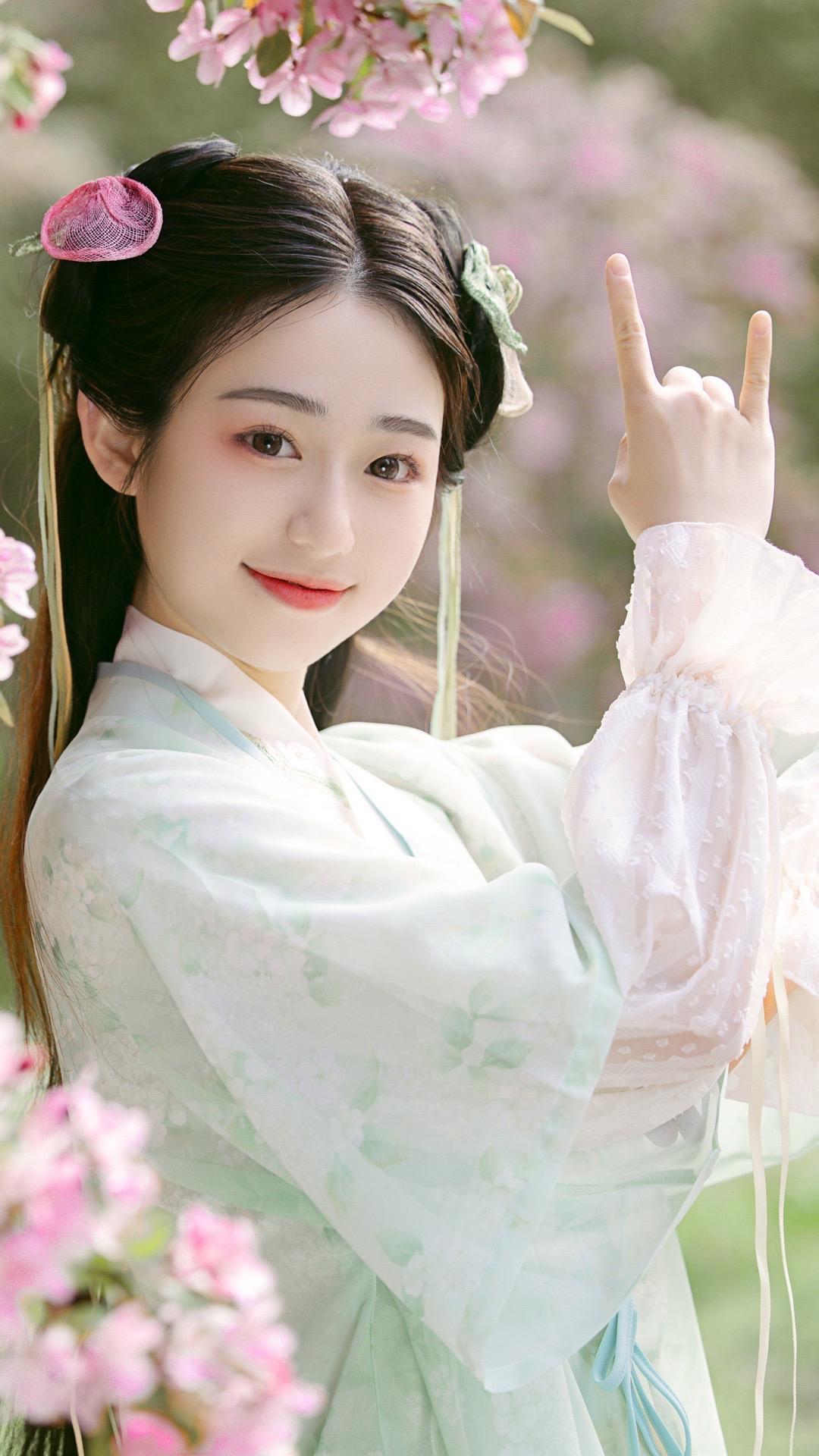 “逍遥哥哥，你不记得灵儿了吗”复刻仙剑意难平场景