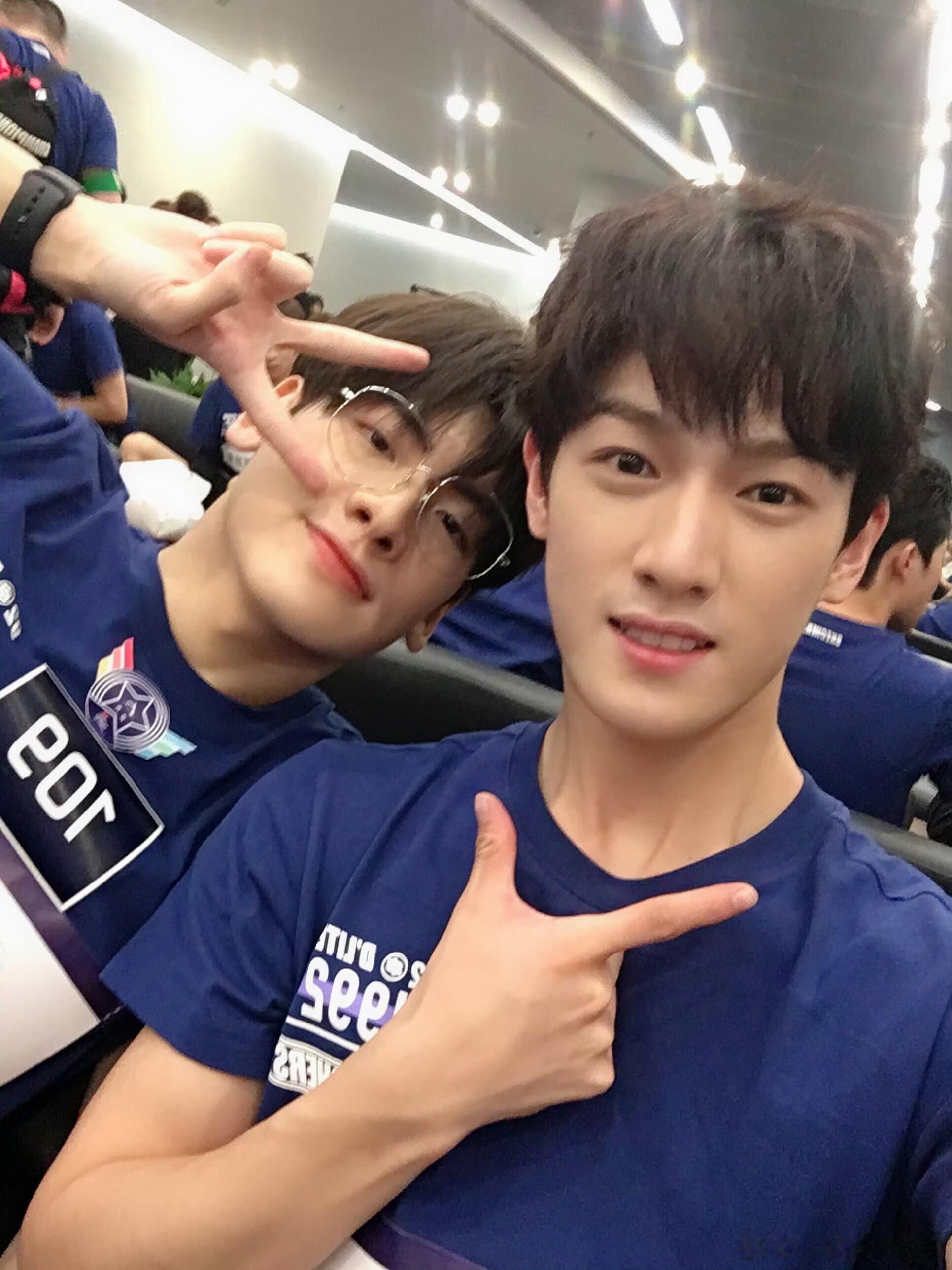 考古从刚毕业到现在🎞️他真的好努力啊 ​​​