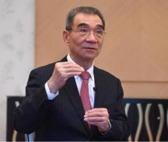 中国有两位预言神准的专家，一个是复旦的张维为，曾断言乌克兰或将亡国；另一位是林毅