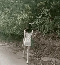 钻树林挺有乐趣呀👍