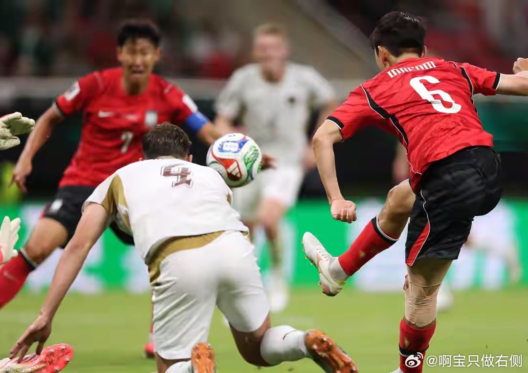 韩国2-1捷克！赛后捷克主帅盛赞韩国队一人，他击垮我们的努力北京时间6月12日消