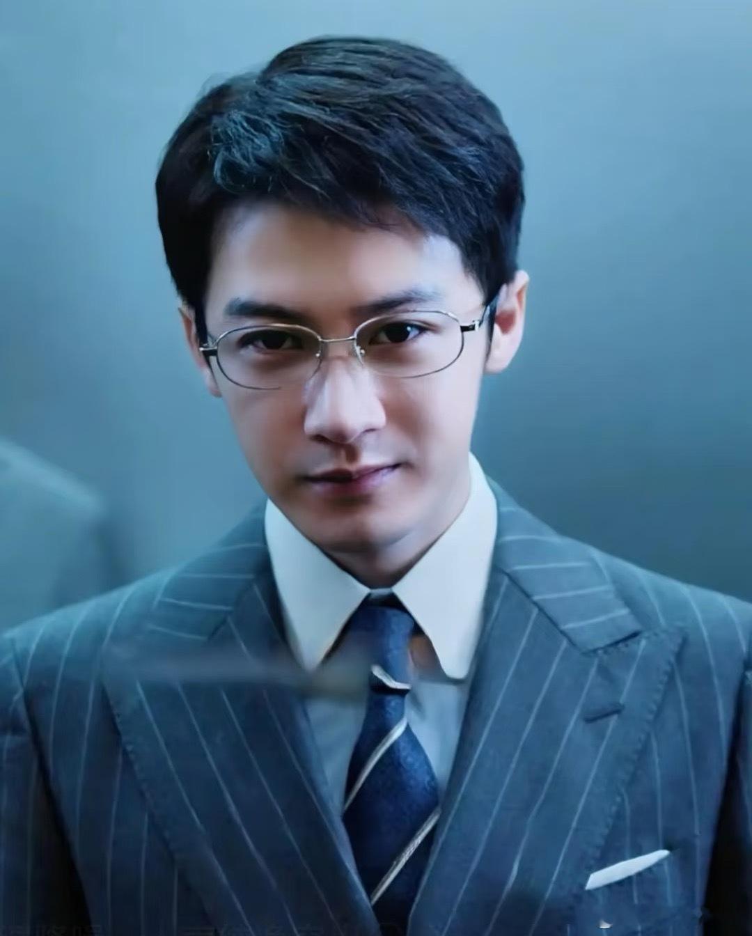 檀健次王楚然对手戏爱情有烟火 身份切换自如，工作状态和居家状态完全不同，对手戏层