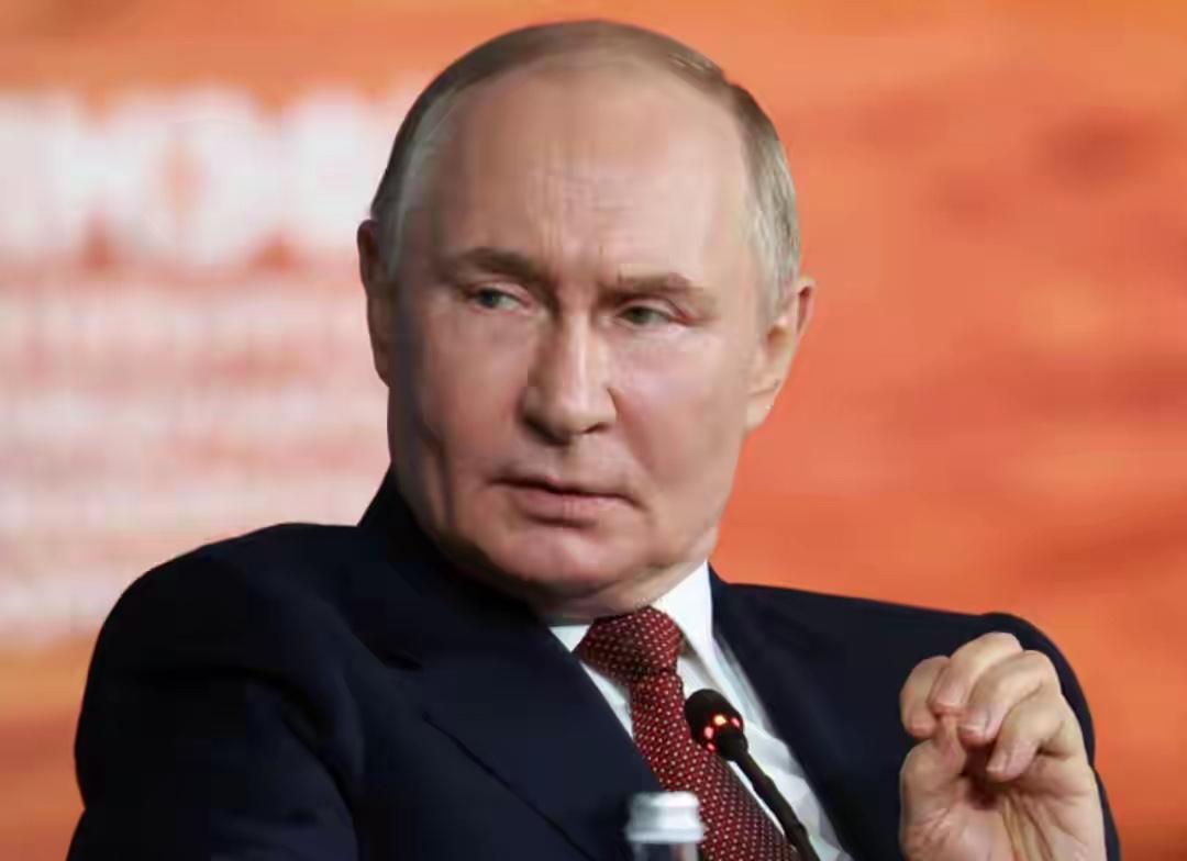 俄罗斯450:0全票通过决议，要求普京做好报复准备，一旦西方开始没收俄海外资产，