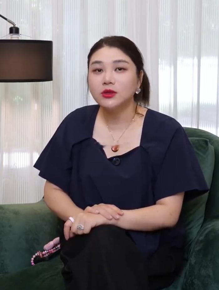 杨天真复胖一个非常有意思的现象从贾玲开始，很多明星短时间内急剧变瘦，贾玲、贾冰、