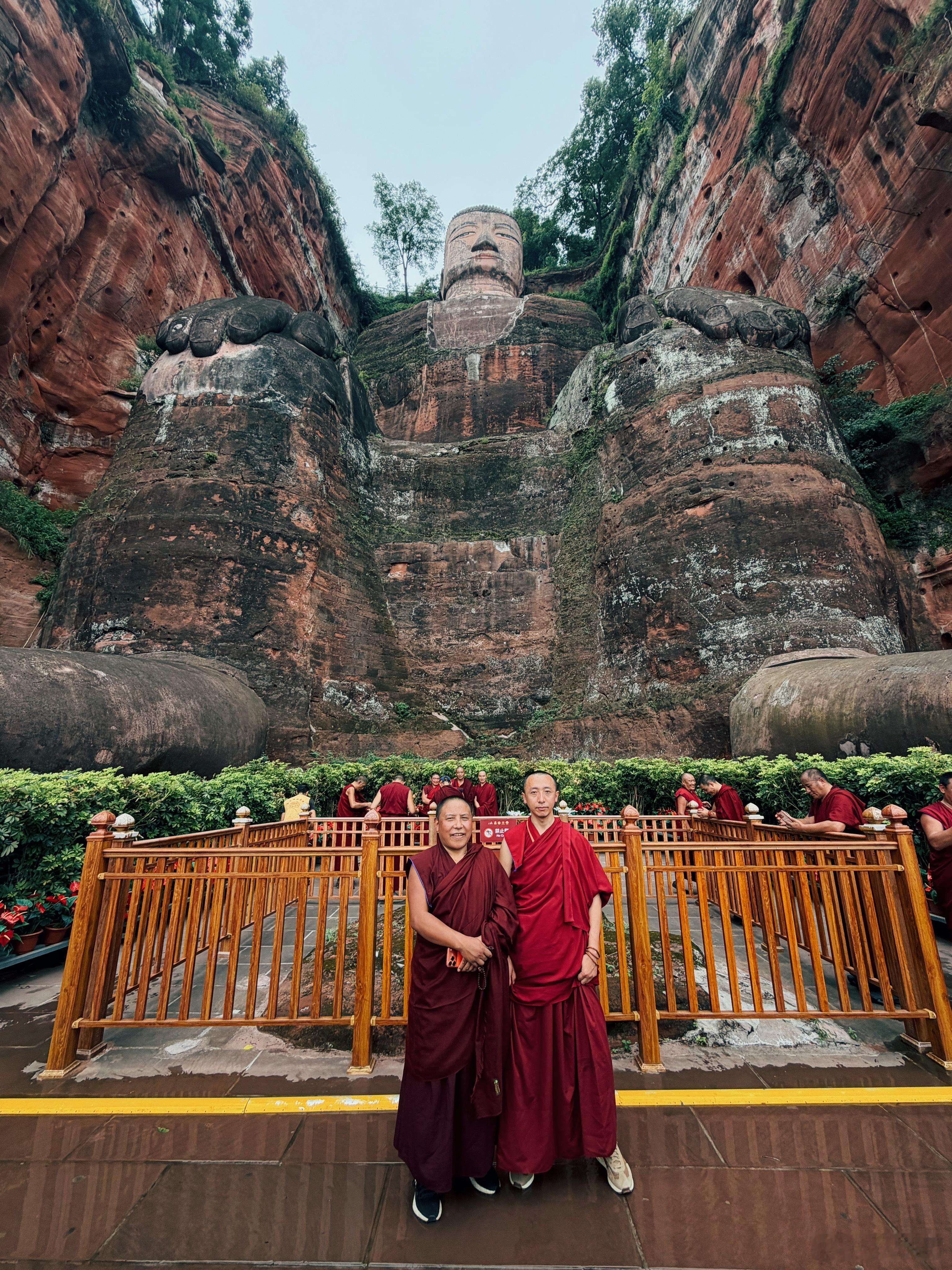 མི་ཚེ་ནི་མ་གཞི་ནས་རྒྱུན་ཆད་མེད་པ་ཞིག་ཡིན