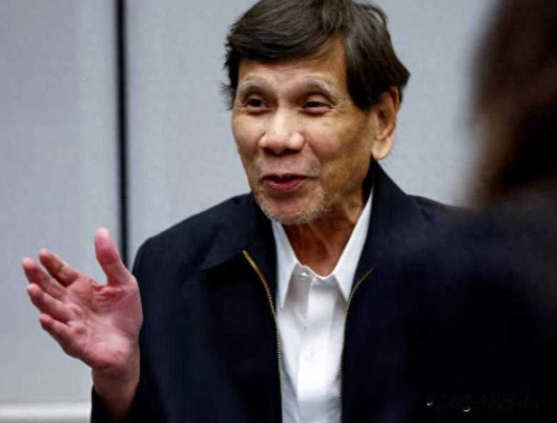 国际刑事法庭的一次庭前听证，撕开了菲律宾政坛的深层博弈。法庭之内，程序继续推进；