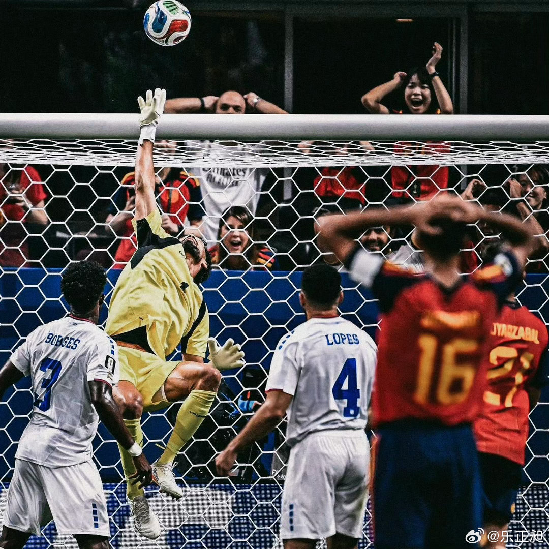 西班牙0-0佛得角！理解世界的参差 比起西班牙竟然没办法取得进球，这场比赛更让人