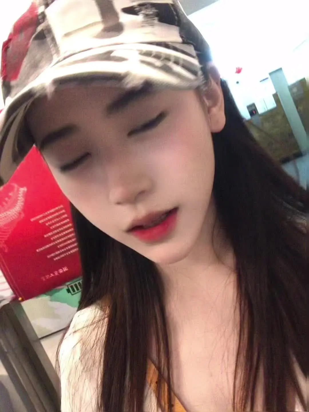 有一种黏人的方式是单纯想叫叫你 甜妹