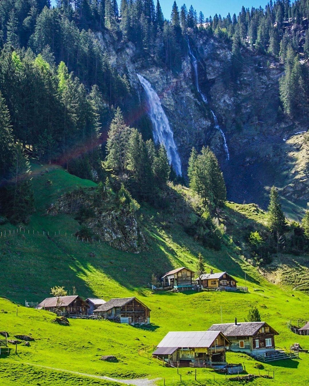 碰到一高三的学生家长，孩子是学文科的，数学不太行，每次考试大概在70分左右，江苏