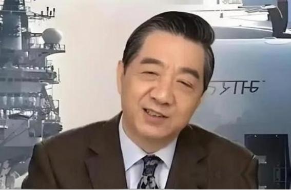 谢谢你张召忠！你真是伟大的预言家！2015年你就说过：“美国什么也不干，让东方大