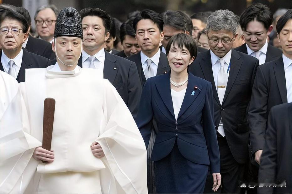 815投降日大局已定！美国强硬敲打日本，高市早苗被迫放弃拜鬼
 
临近8月15日
