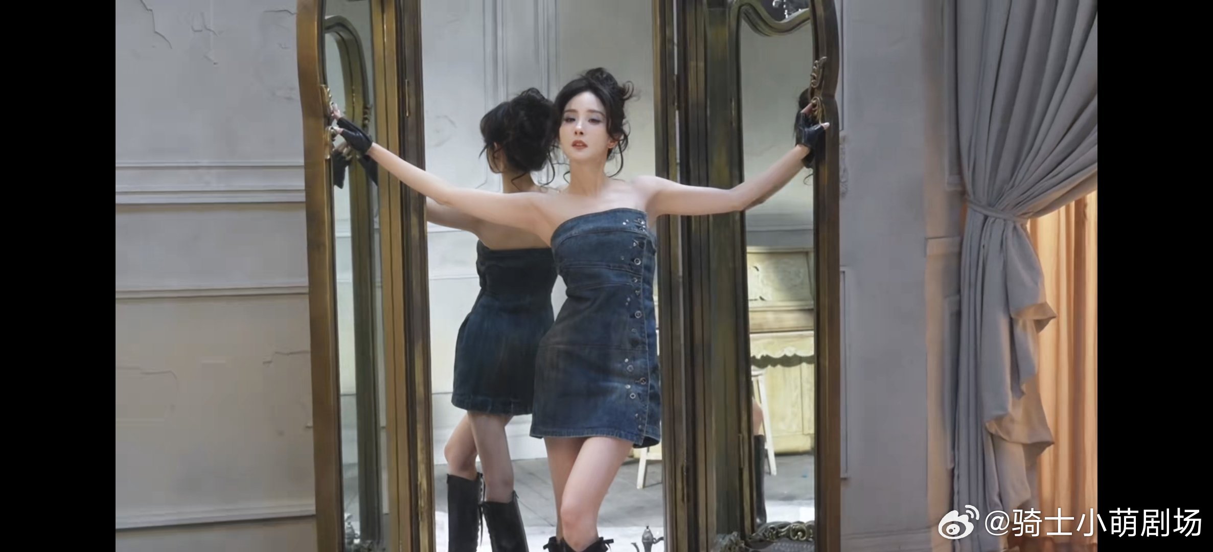 杨幂一个发型搭了3套衣服杨幂1个发型3种吃法一个发型hold住三种穿搭风格，优雅