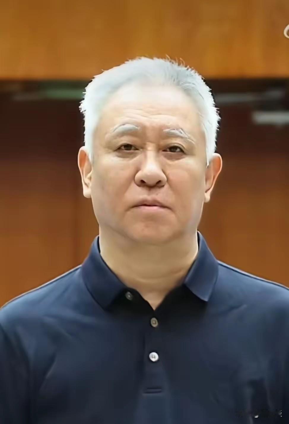 许皮带现在吃得安稳，睡得安稳。虽然没有了歌舞陪伴，但是睡得踏实。可能这是他人生当
