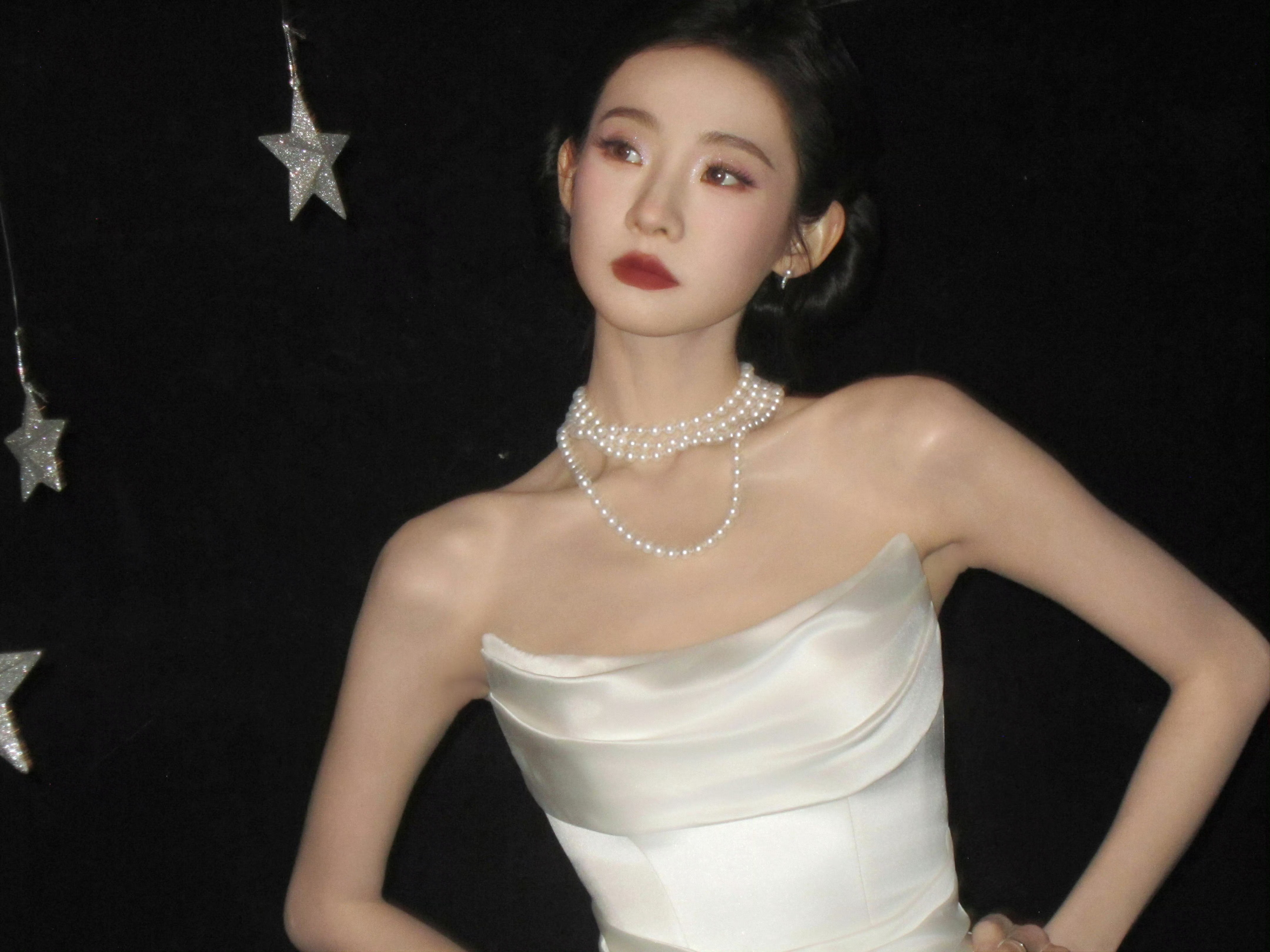 张艺凡张艺凡眼影张艺凡团队可以加鸡腿了！最近的美图也太多了