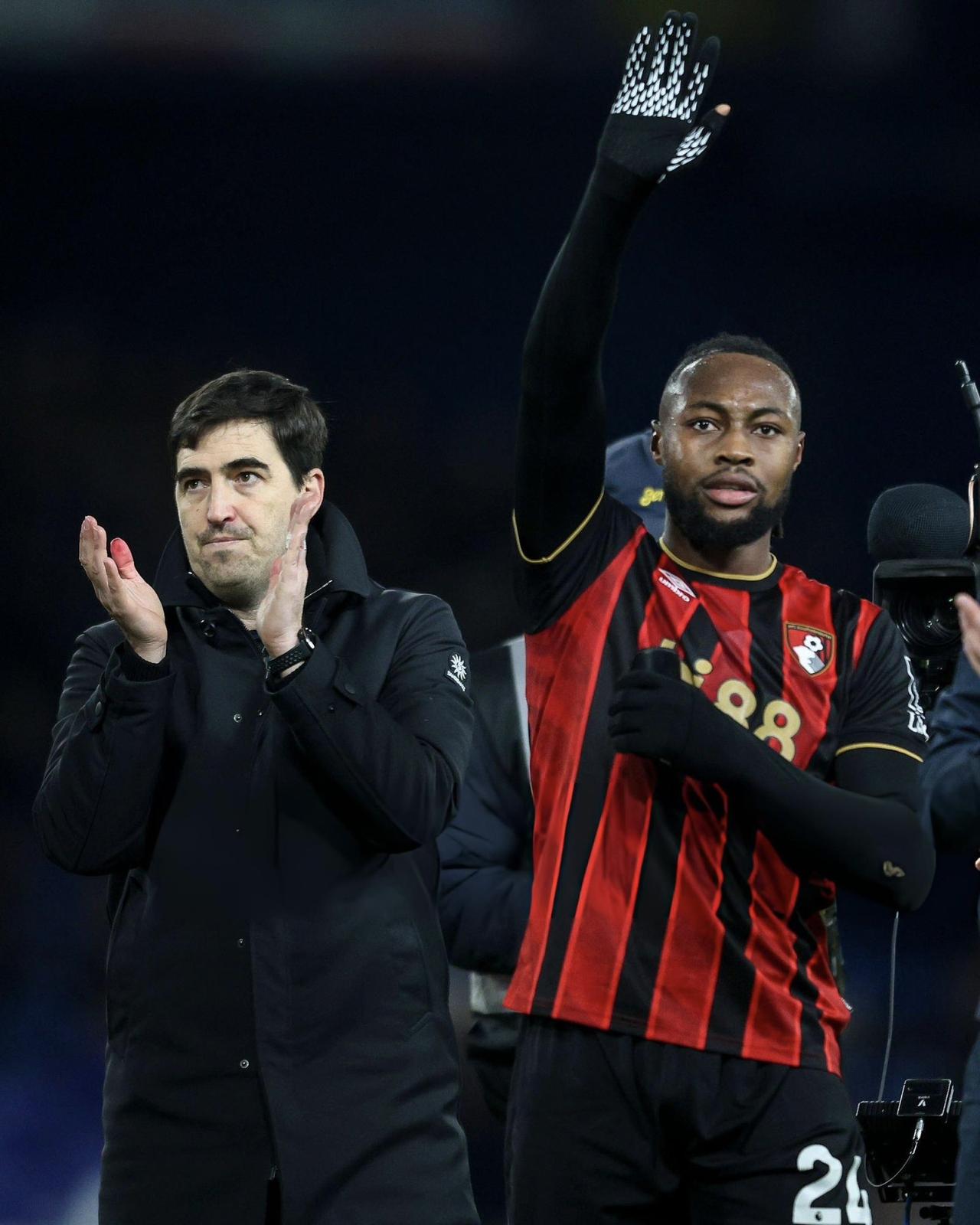 【塞门约最后一战】英超第21轮，伯恩茅斯主场3-2击败热刺，曼城“准新援”塞门约