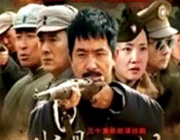 一部开播就爆的剧，导演承认：我们把钱都花在了“最蠢”的地方。
不是请顶流，也不是