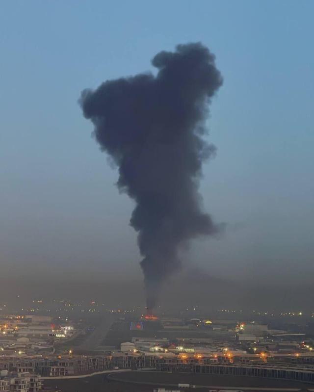 有史以来，美国总统中唯有特朗普开创了美国历届总统在两天内丢失 27 个美军海外基