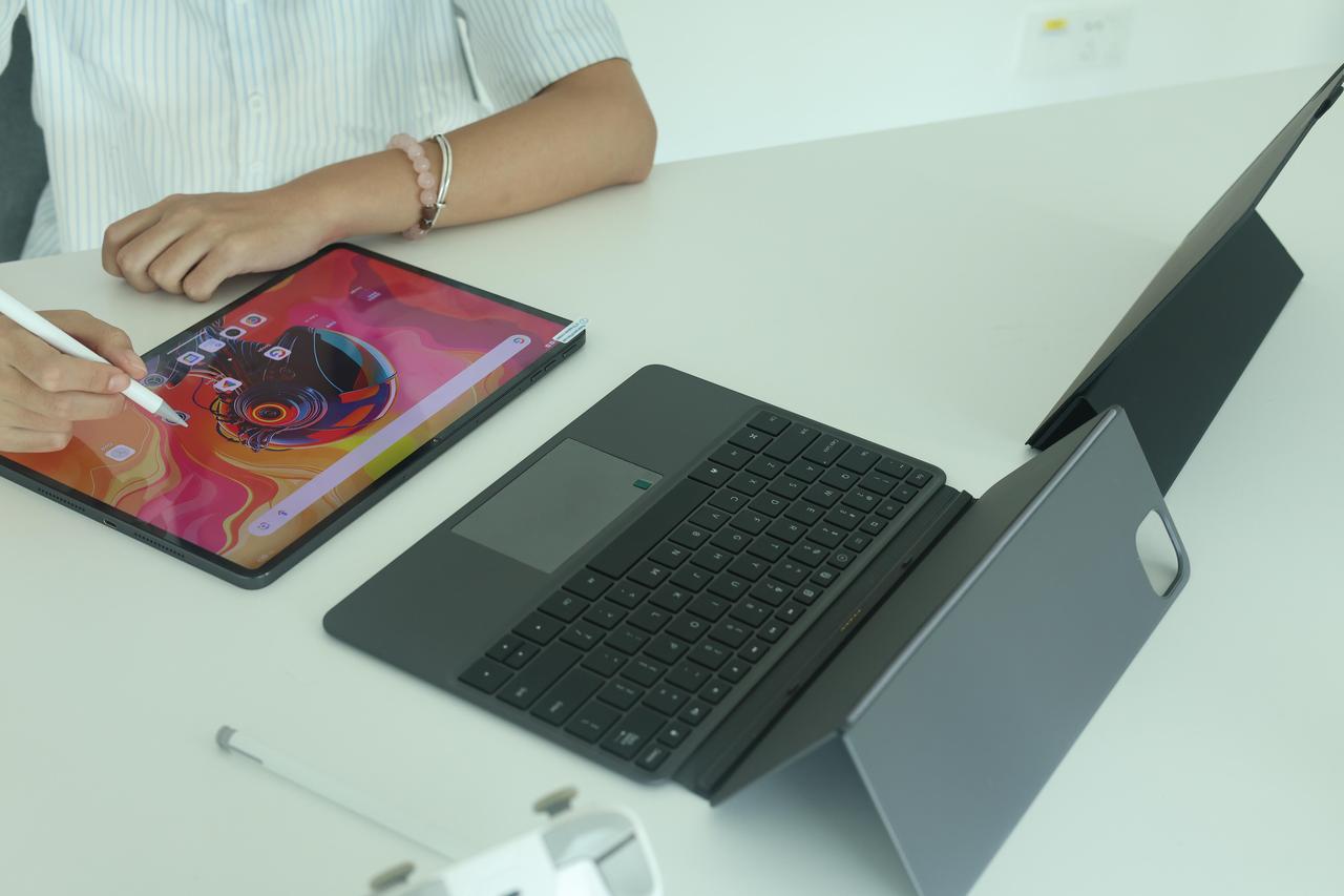 续航是最大惊喜!13英寸的“旗舰级”平板电脑

如今平板都在拼轻薄、比快充，酷比