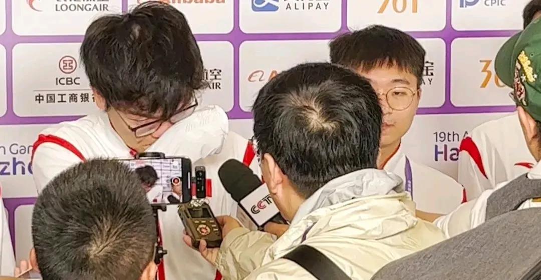 遗憾与不遗憾~聊聊柯洁




第19届杭州亚运会围棋项目的比赛从9月24日拉开