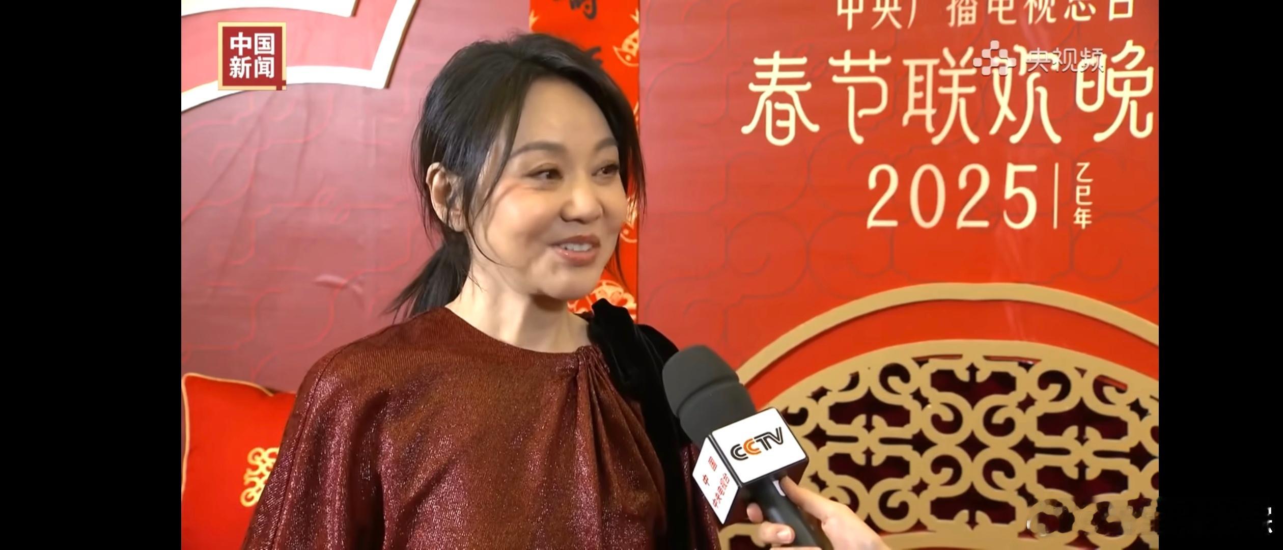 春晚等着你  假如把新四大女主集齐了  闫妮透露蛇年春晚与宋佳、殷桃、蒋欣合唱。