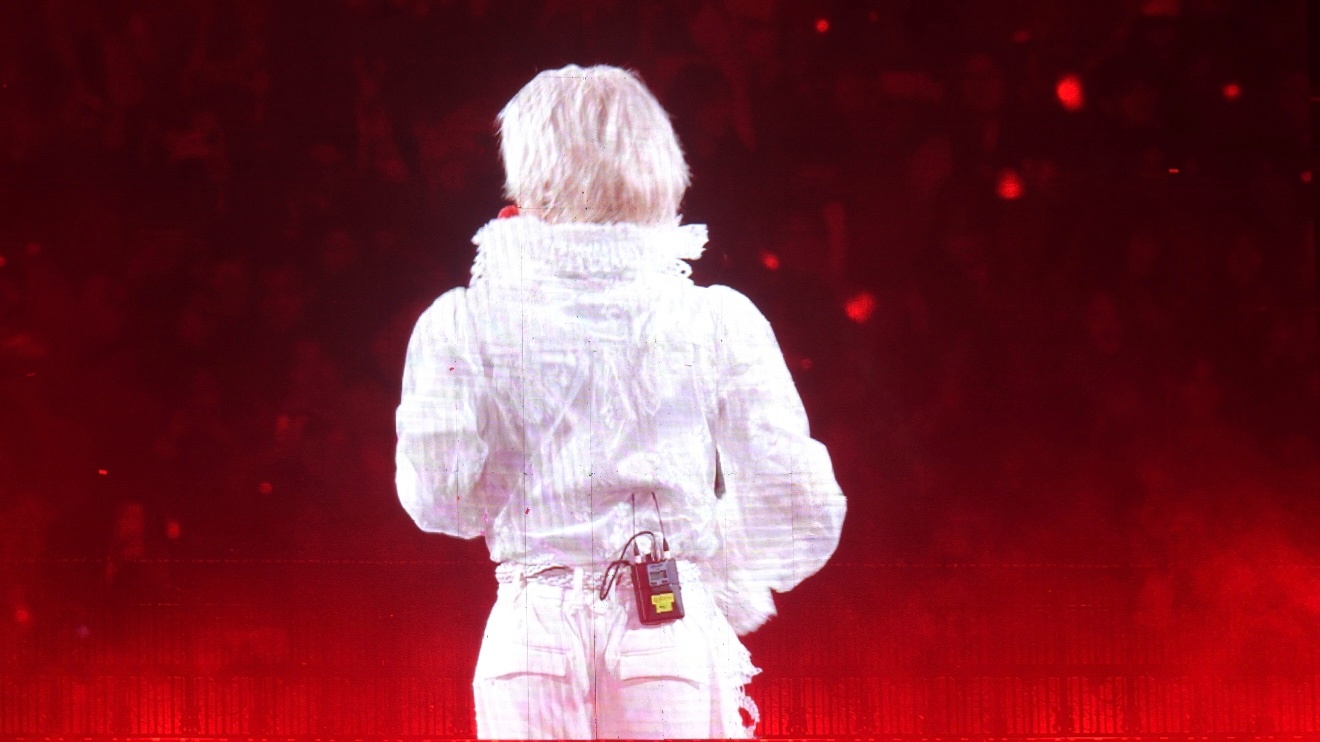 这也太……翘…… 